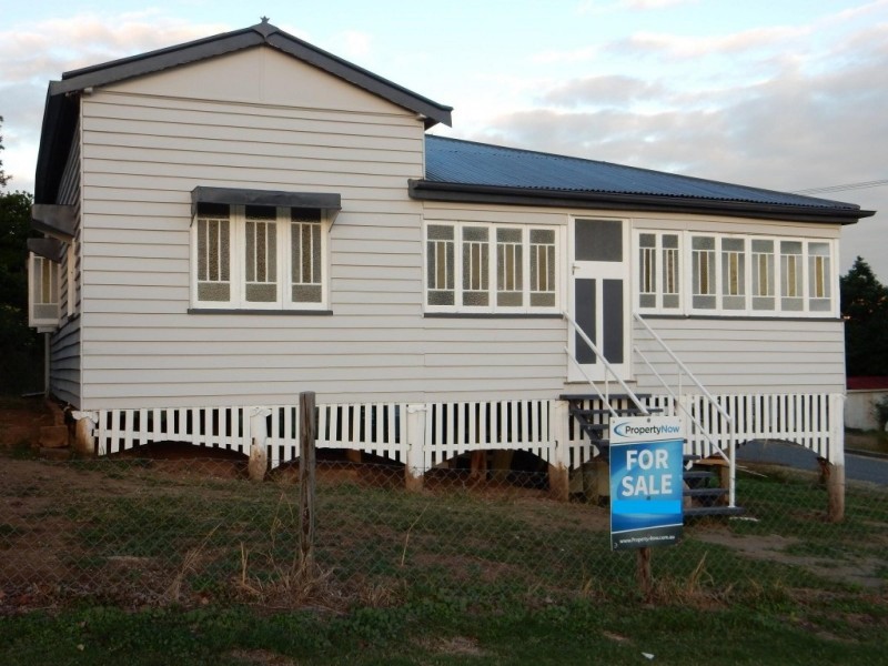 83 East Street Extended, Mount Morgan QLD 4714