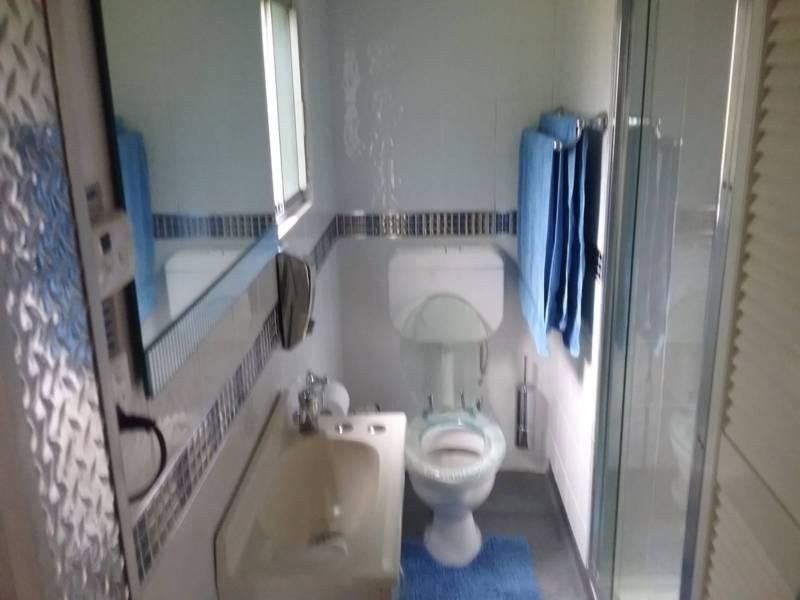 * Bay Road, Victor Harbor SA 5211