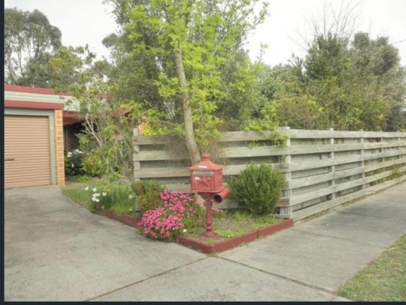 33 Rangeview Drive, Traralgon VIC 3844