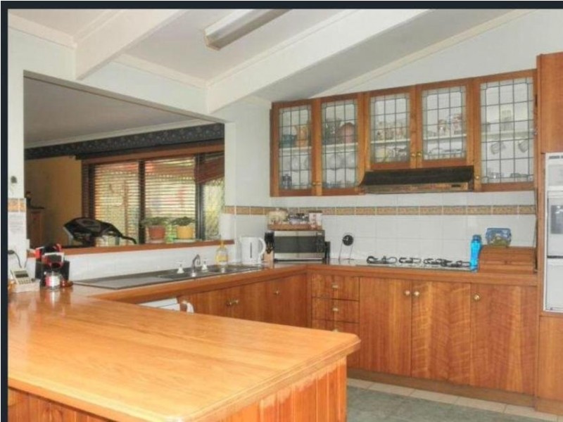 33 Rangeview Drive, Traralgon VIC 3844