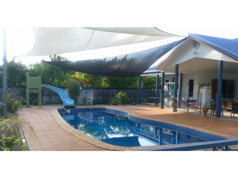 17 Sanctuary Crescent, Wongaling Beach QLD 4852