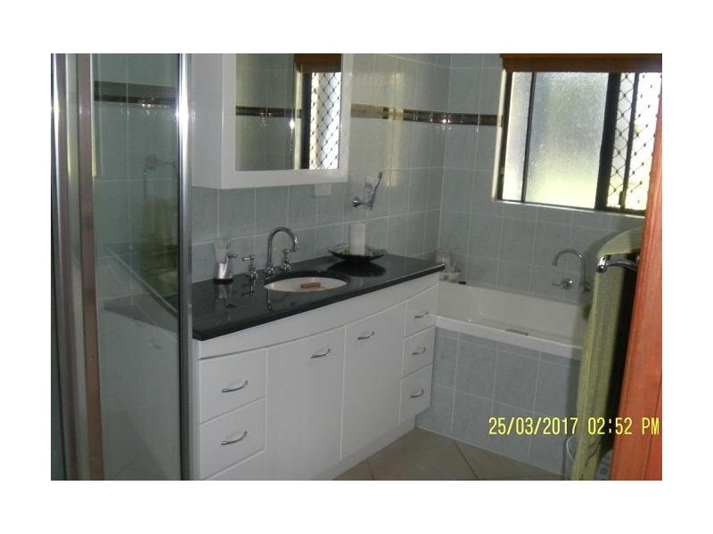 17 Sanctuary Crescent, Wongaling Beach QLD 4852