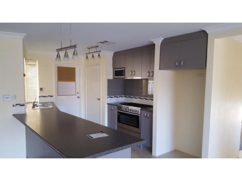 14 Karak Road, Wannanup WA 6210