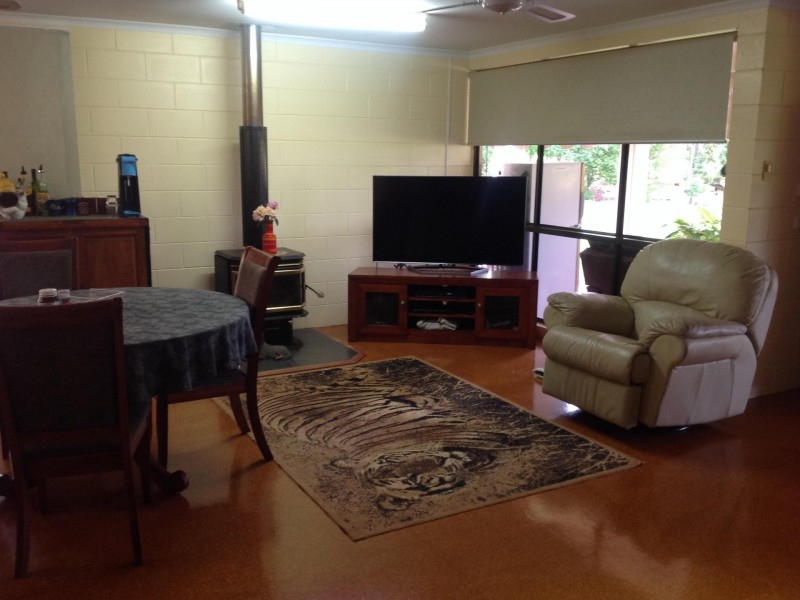 * Sigley Road, Wondecla QLD 4887