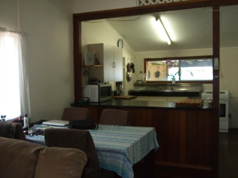 25 Findling Road, Boyne Island QLD 4680