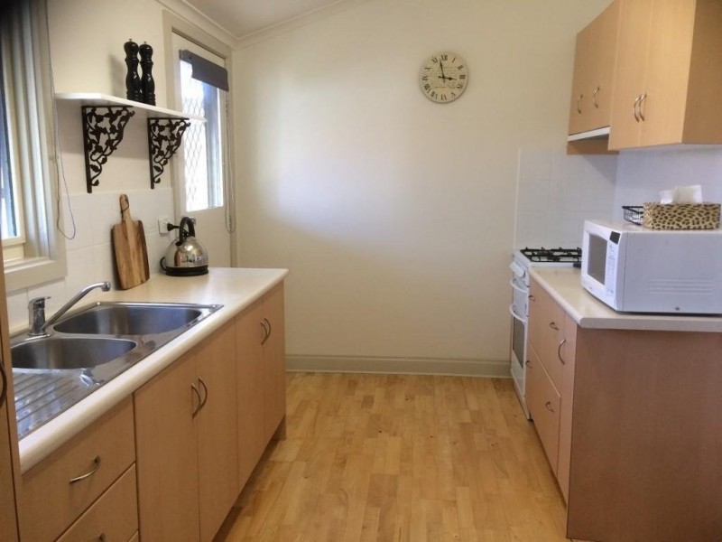 24 Hunt Street, Ballarat East VIC 3350