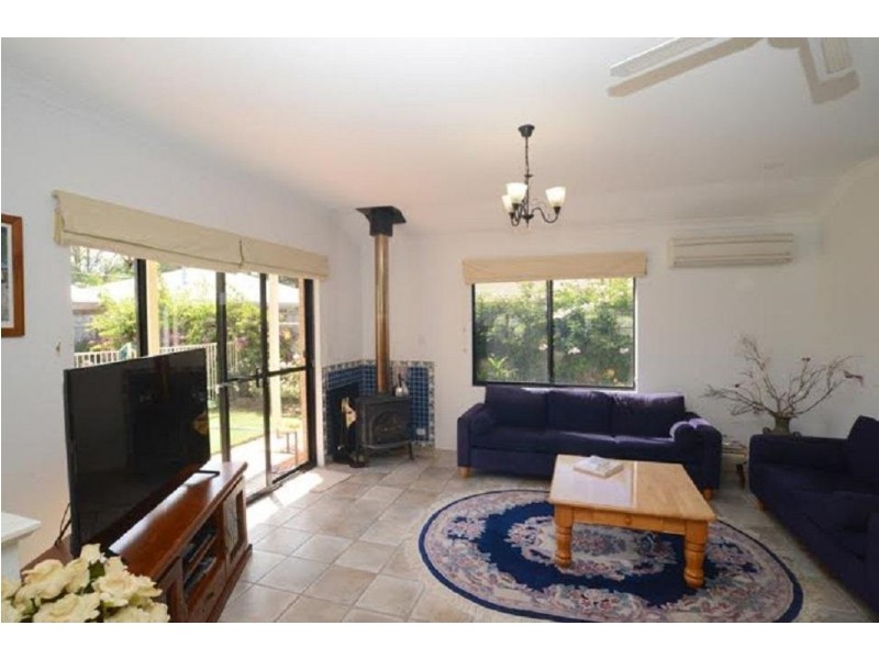 3 Seattle Court, Quindalup WA 6281