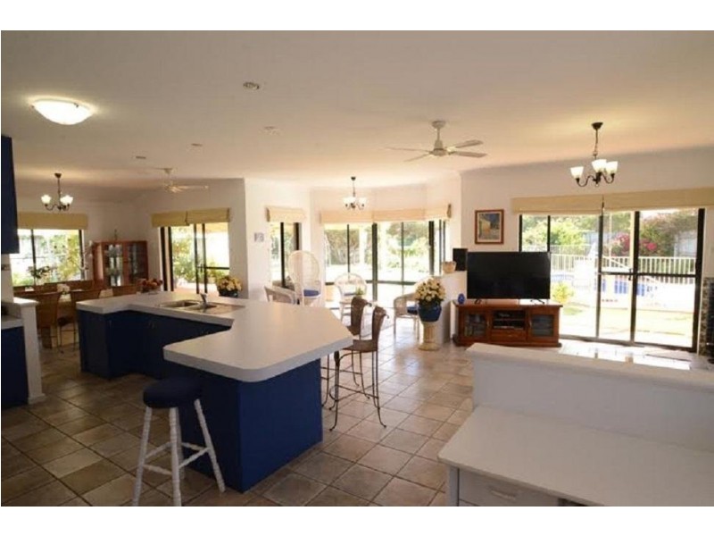 3 Seattle Court, Quindalup WA 6281