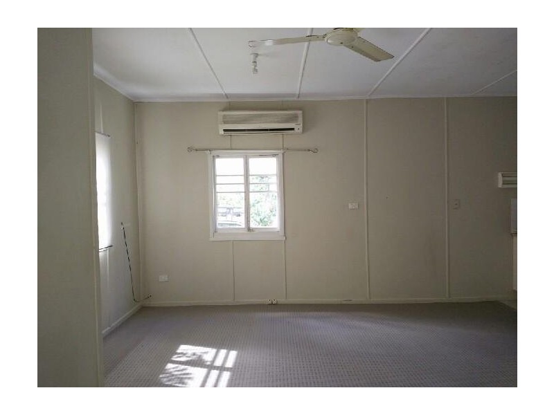 18 Shell Street, Caboolture QLD 4510