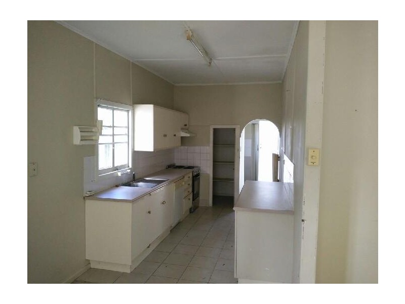 18 Shell Street, Caboolture QLD 4510