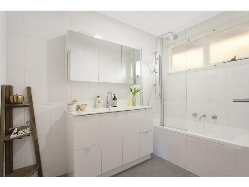 2/4 Culcairn Court, Narre Warren South VIC 3805