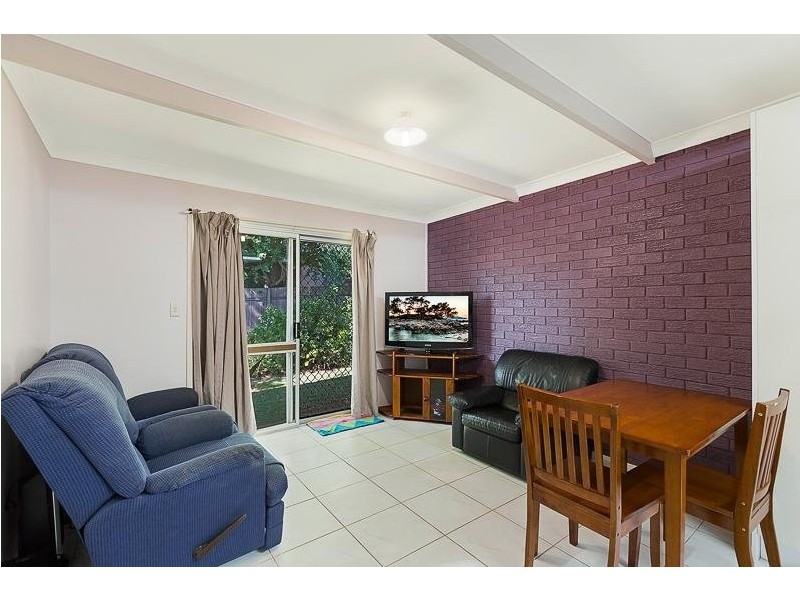 Unit 1 & 2 / 65 Alderley Street, Rangeville QLD 4350
