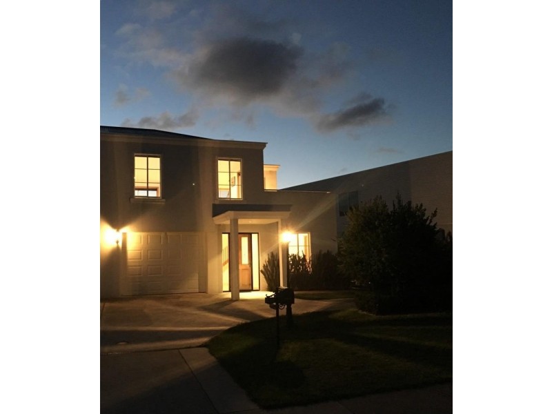 2/24 Staff Road, Electrona TAS 7054