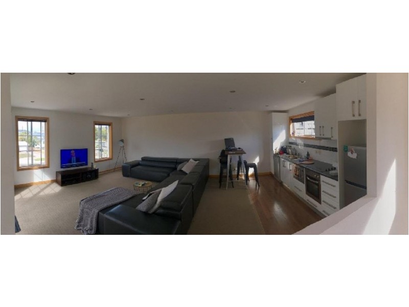 2/24 Staff Road, Electrona TAS 7054