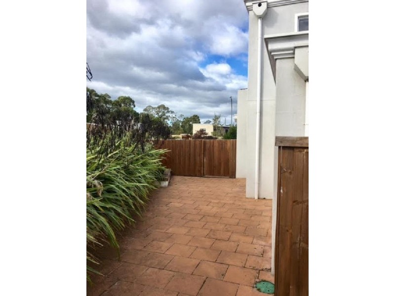 2/24 Staff Road, Electrona TAS 7054