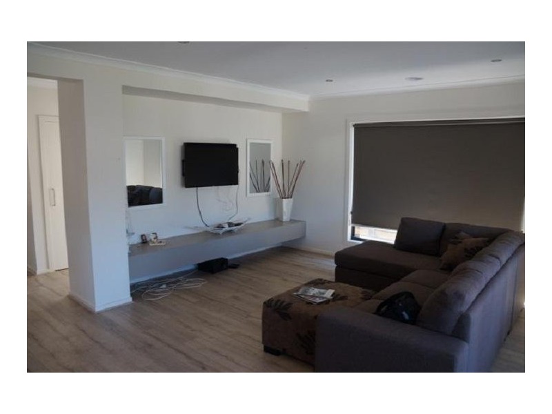 33 Swanson Blvd, Strathfieldsaye VIC 3551