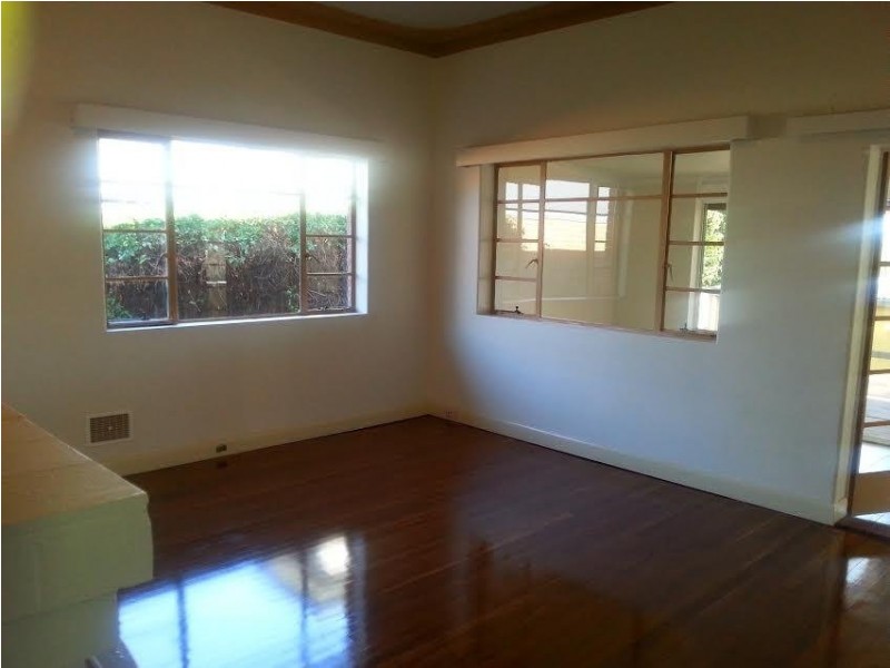 14 Noel Street, Hilton WA 6163