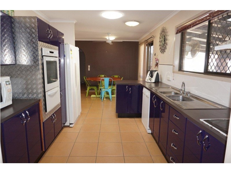 42 Jarrah Street, Beaconsfield QLD 4740
