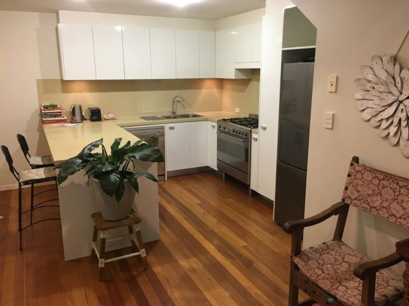 1/4 Halyard Court, Ocean Shores NSW 2483