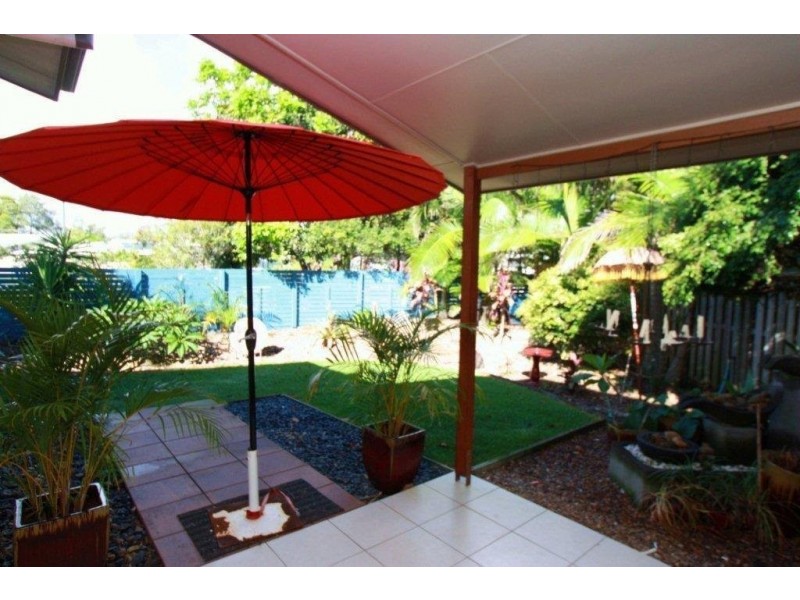 1/4 Halyard Court, Ocean Shores NSW 2483