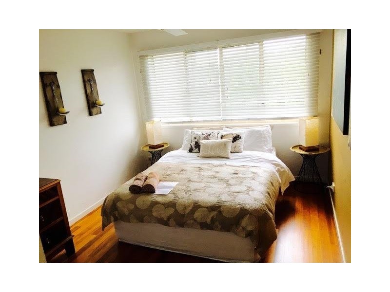 1/4 Halyard Court, Ocean Shores NSW 2483