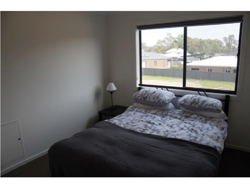 33 Swanson Boulevard, Strathfieldsaye VIC 3551