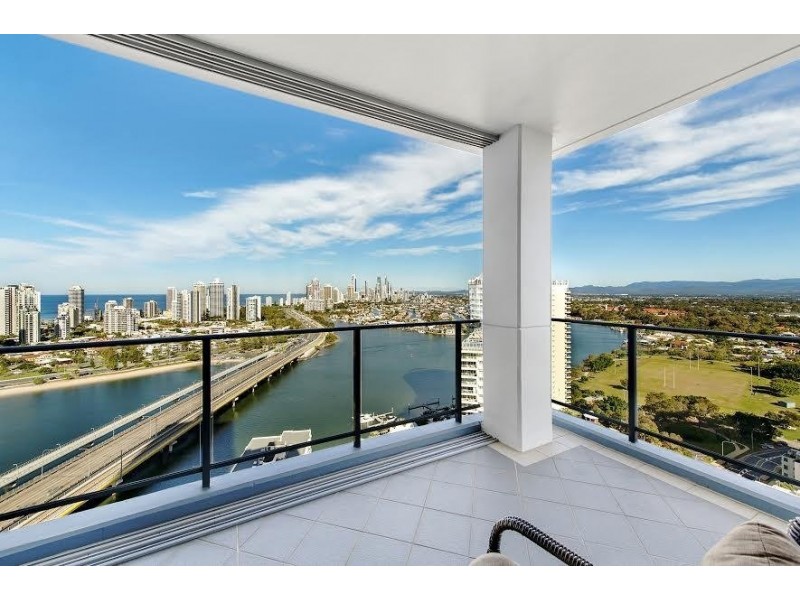 2801/4 Como Crescent, Southport QLD 4215