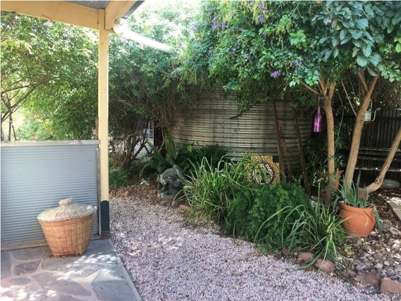 14 Harvey Street, Moonta Mines SA 5558