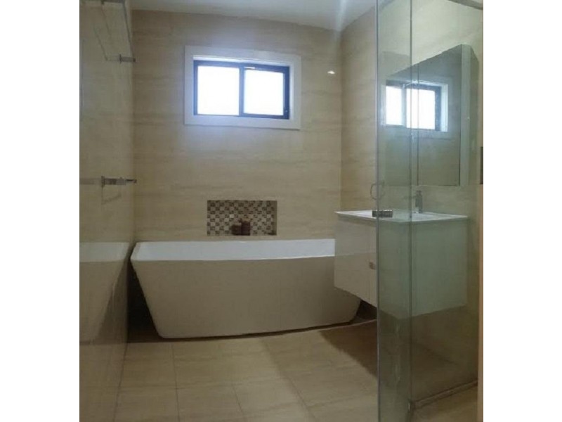 * Ellam Drive, Seven Hills NSW 2147