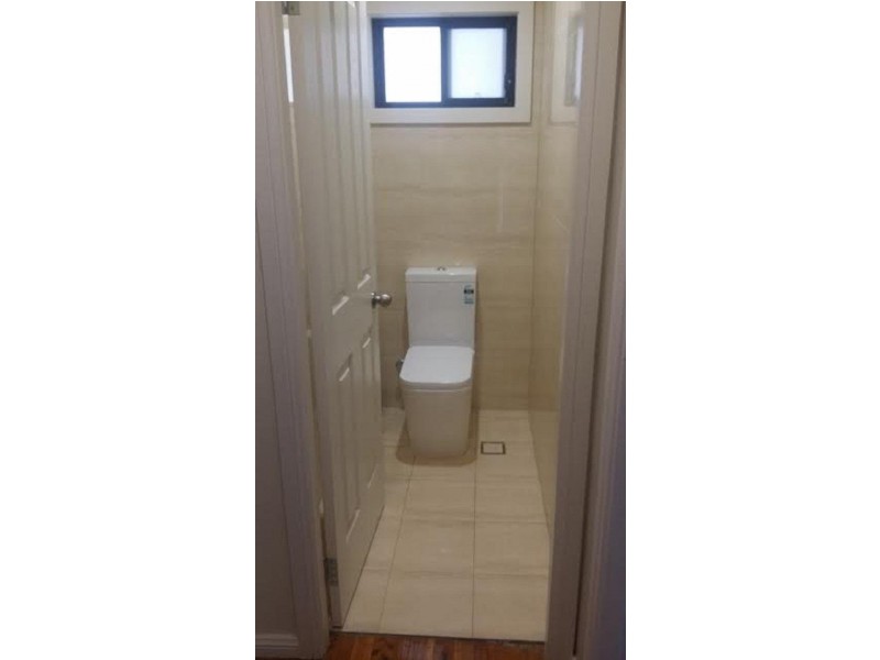 * Ellam Drive, Seven Hills NSW 2147