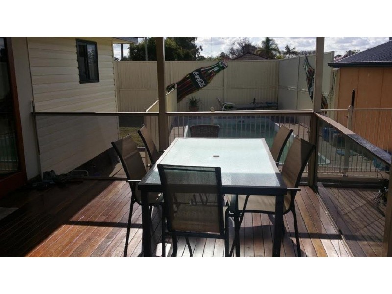* Ellam Drive, Seven Hills NSW 2147