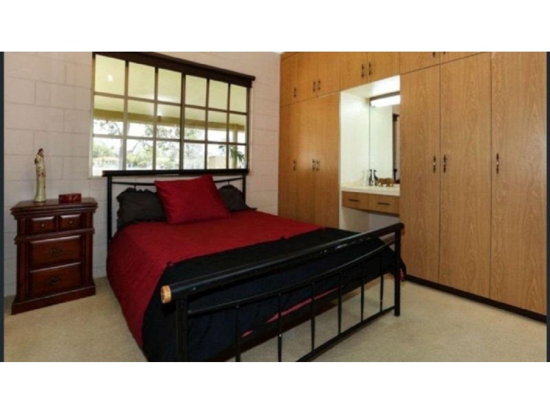 2K Bill Court, Alligator Creek QLD 4816