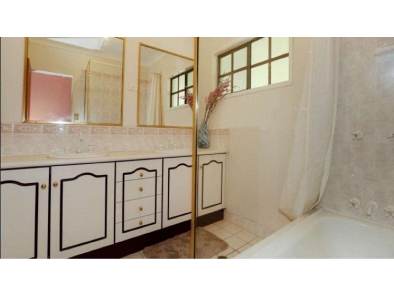 2K Bill Court, Alligator Creek QLD 4816