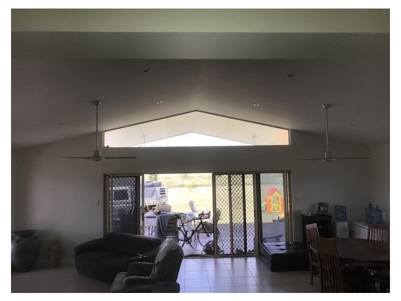 155 Ross Drive, Townsville City QLD 4810