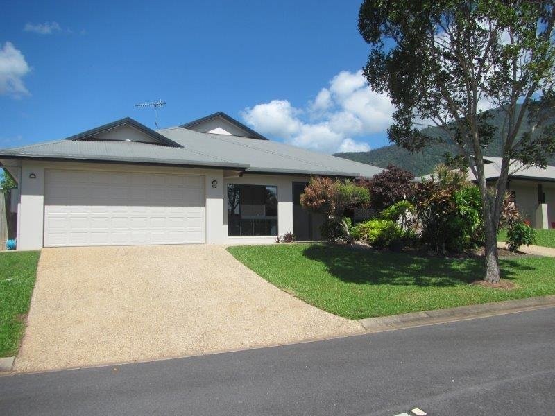 52 Tyrconnell Crescent, Redlynch QLD 4870