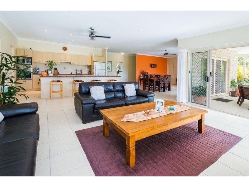 12 Waterfall Drive, Wongawallan QLD 4210