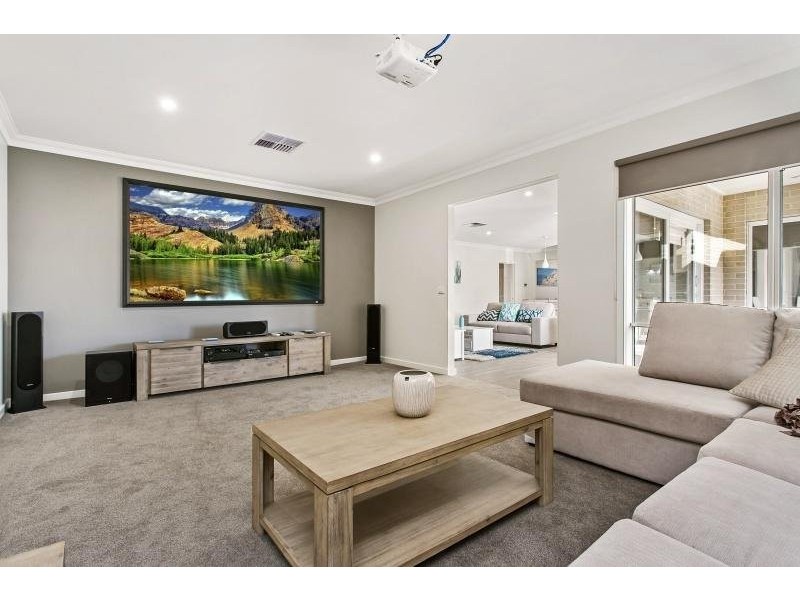 26 Weeks Road, Ascot VIC 3551