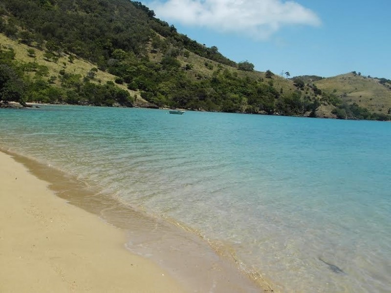 ** St. Bees Island, Whitsundays QLD 4802