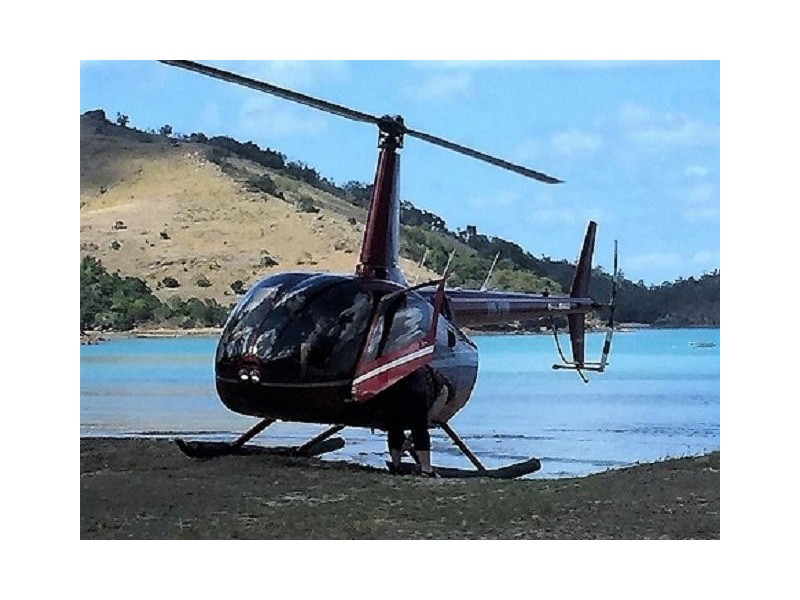 ** St. Bees Island, Whitsundays QLD 4802