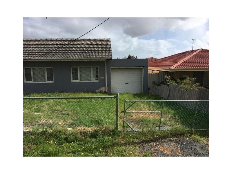 15 Noongah Street, Nollamara WA 6061