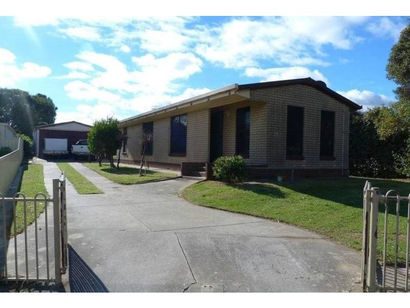 6 Young Street, Port Elliot SA 5212