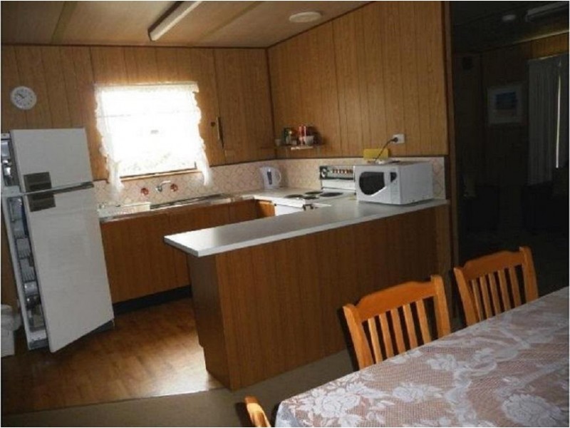 6 Young Street, Port Elliot SA 5212