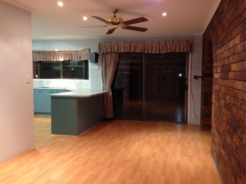 7 Sovereign Court, Birkdale QLD 4159