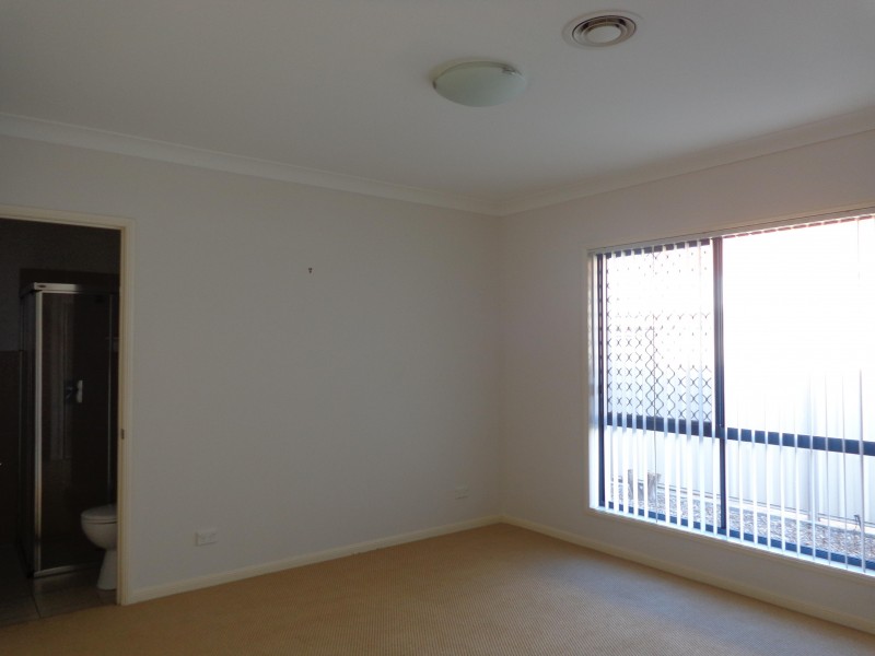 2/44 South Street, Cleveland QLD 4163