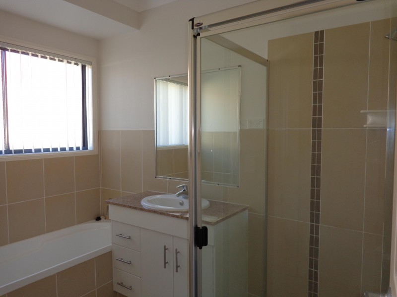 2/44 South Street, Cleveland QLD 4163