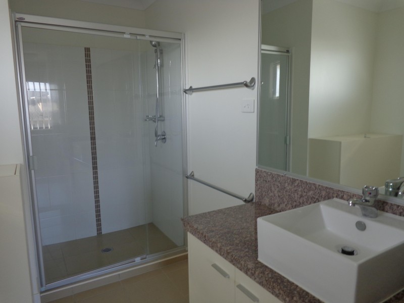 1/3 Andreas Close, Thornlands QLD 4164