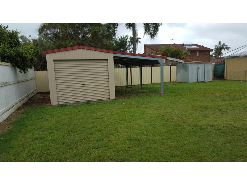 8 Vera Street, Redland Bay QLD 4165