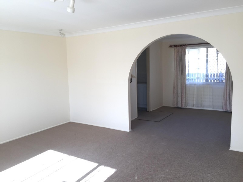 1 Leyton Street, Birkdale QLD 4159