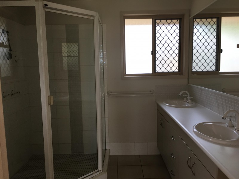 35 Lynch Crescent, Birkdale QLD 4159