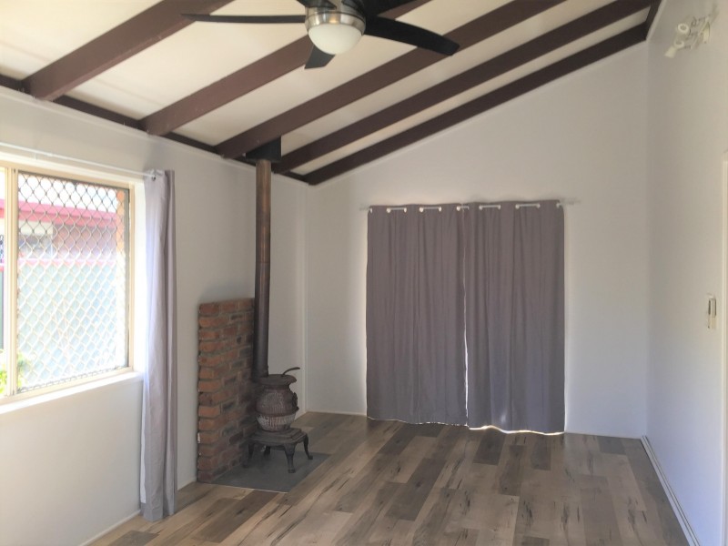 206 Mill Street, Redland Bay QLD 4165